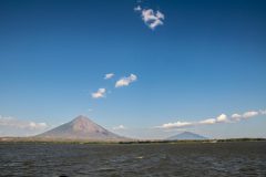 NIC_OmetepeIsland_free_TP