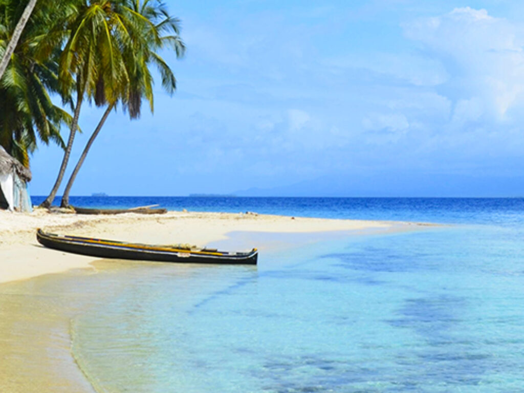 PAN_SanBlasIslands_shutterstockshutterstock156553022_freewithcredit