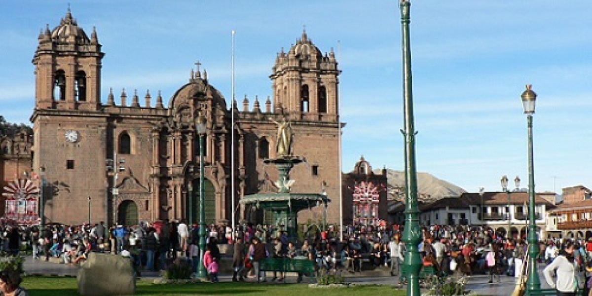 PER_Cusco_ClassWithAView_HB_free