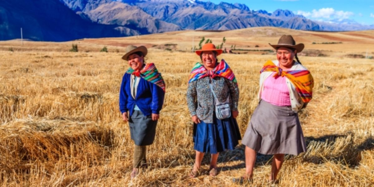 PER_SacredValley_iStock_000028904500Small_freewithcredit_641x290pixels