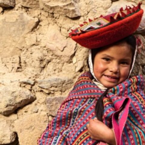 Peru_young girl_istock_freewithcredit
