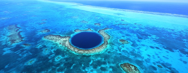 BEL_BlueHole_AerialShot_BelizeTouristBoard_Freewithcredit (2)
