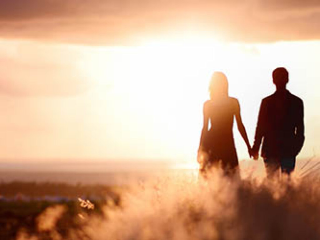 romanticCouple_shutterstock_183188573_free