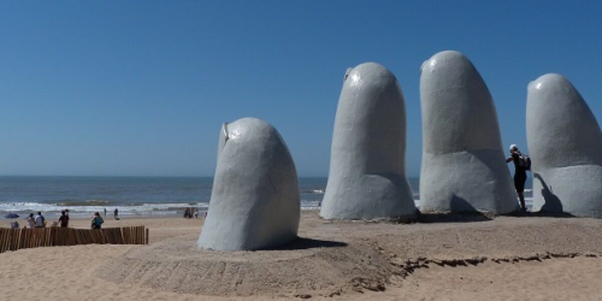 URU_UruguayABeginnersGuide_DN_Free