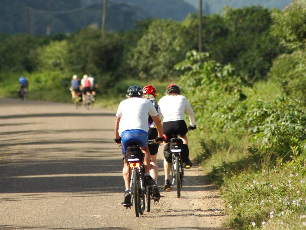 bel07-cyclingruins-free-crop