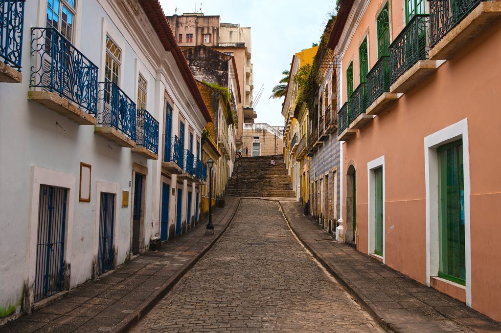 BRA_SaoLuis_Shutterstock_53256376_freewithcredit