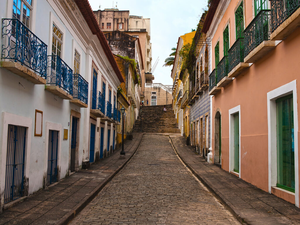 BRA_SaoLuis_Shutterstock_53256376_freewithcredit