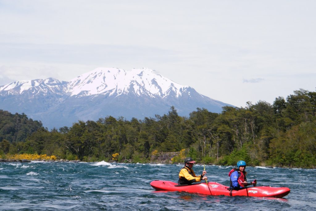chi34-go-kayaking-free-protours