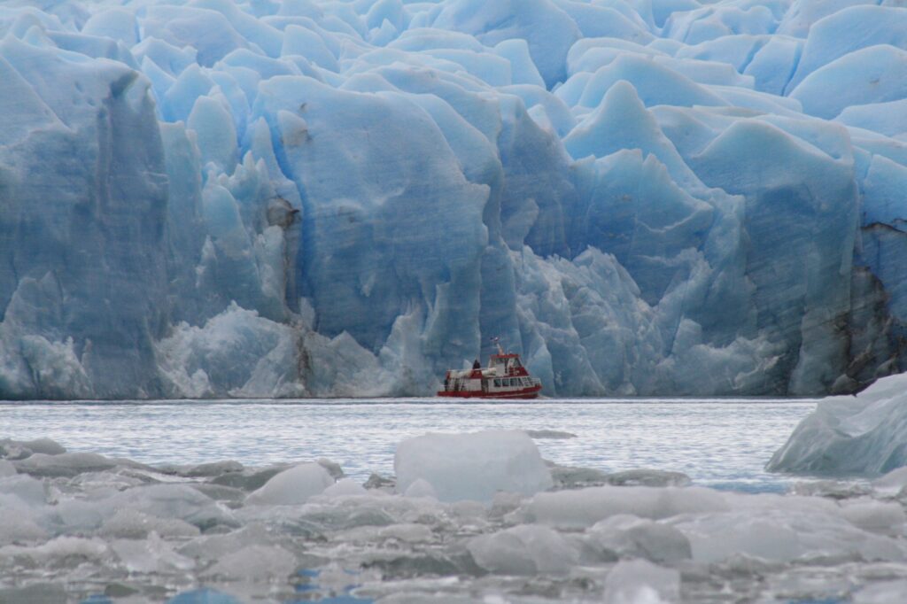 Day Sail to Patagonian Glaciers