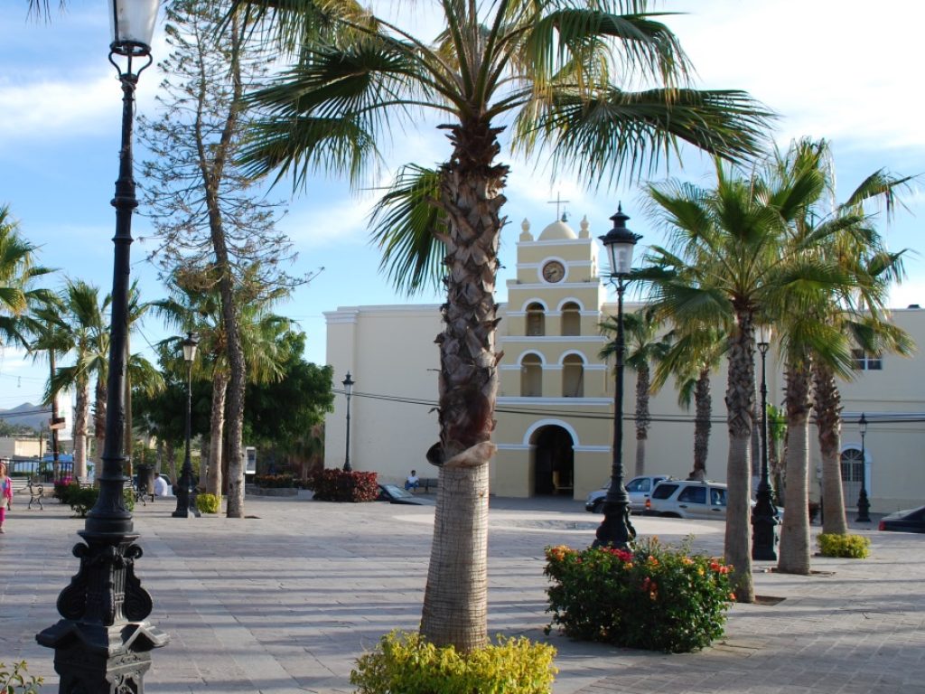 Mexico_Baja_Todos_Santos_ClaireMilner_square_1