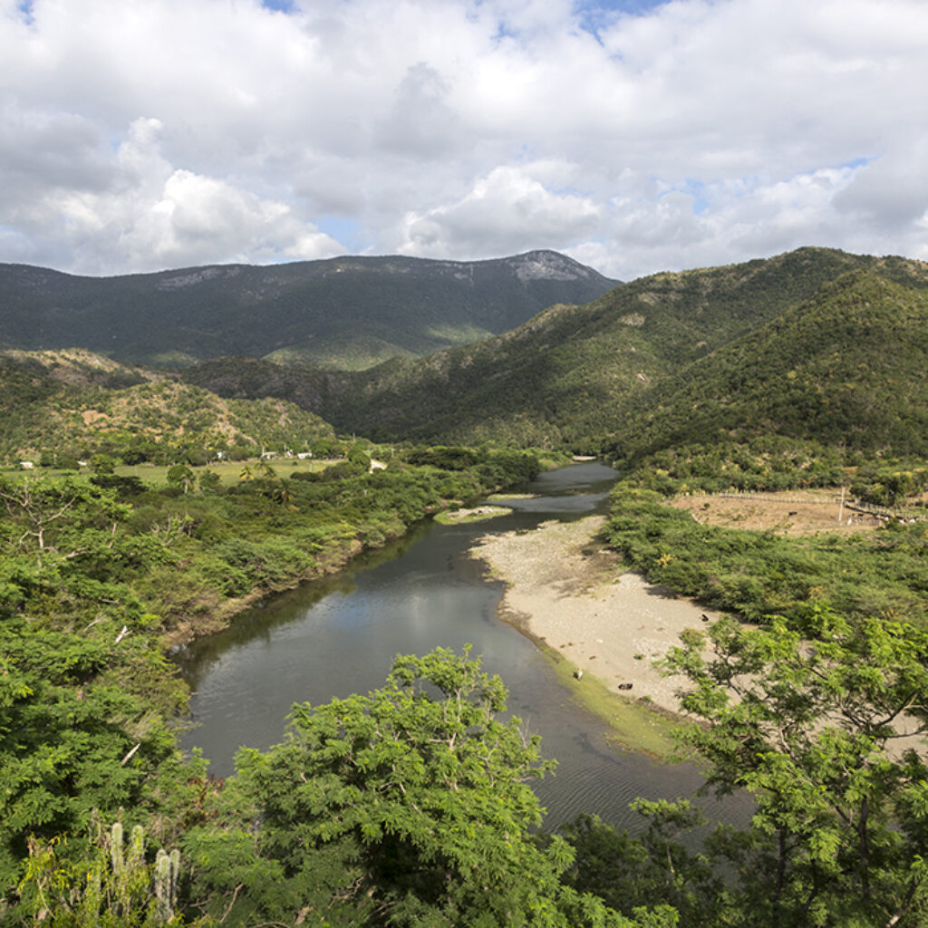 CUB_Baconao_SantiagoDeCuba_free_shutterstock_sq