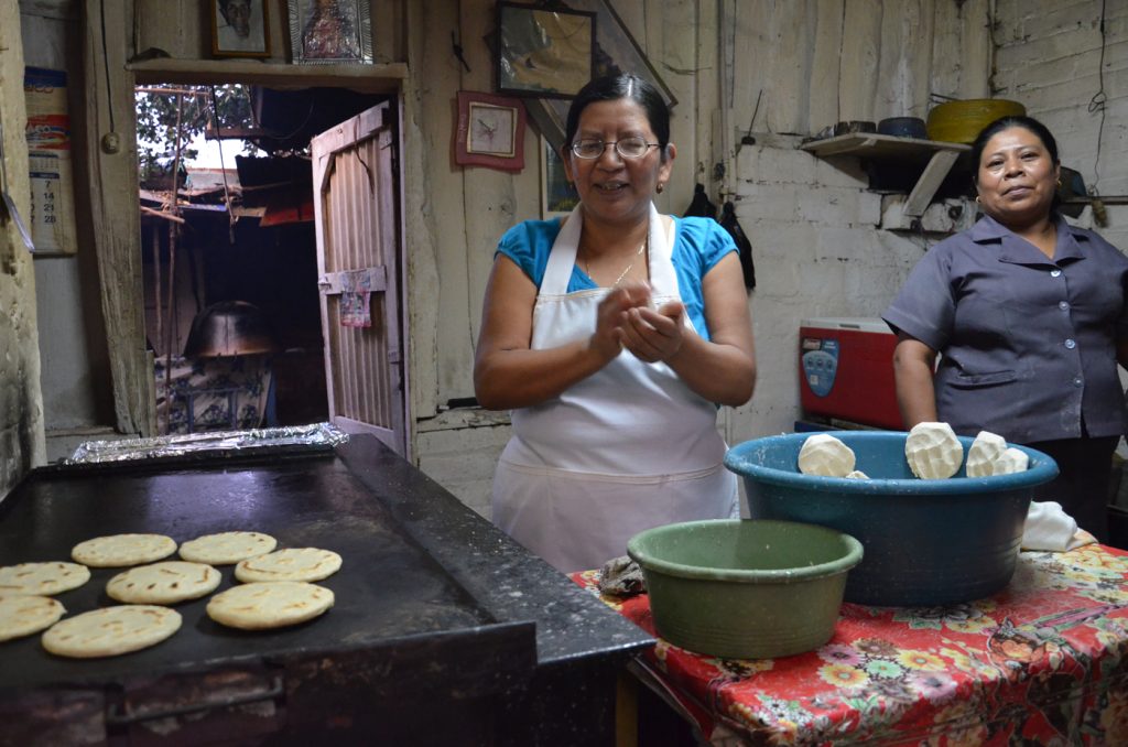 El Salvador;
