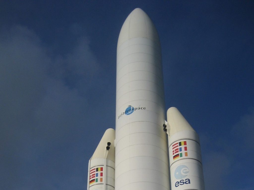 frg01-kourouspace-centre-free-IM