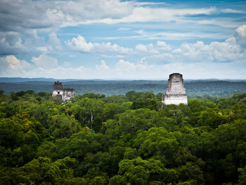 GUA11_Tikal_shutterstock_92508058_freewithcredit
